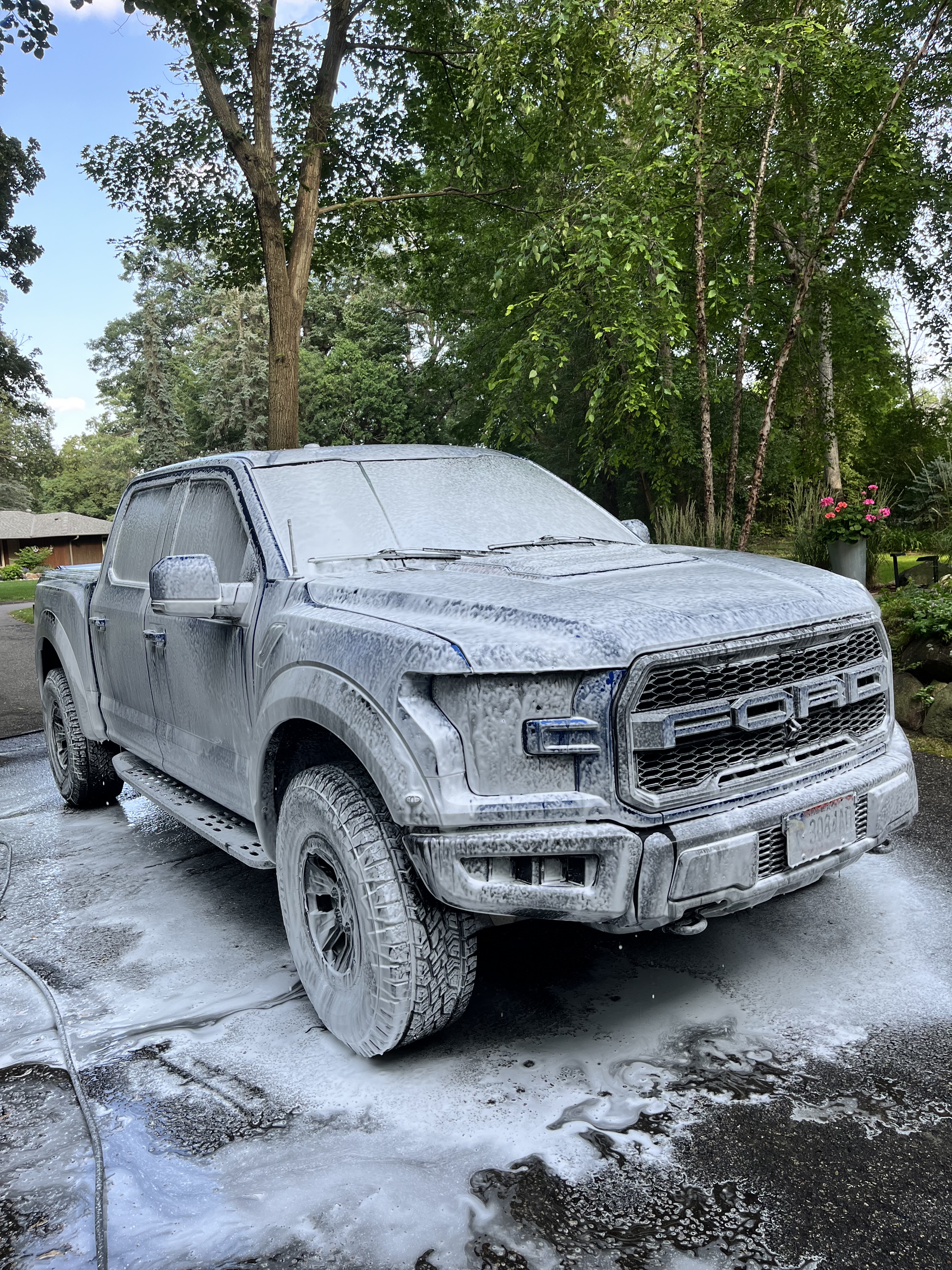 Interior and exterior car cleaning experts near Lake Minnetonka