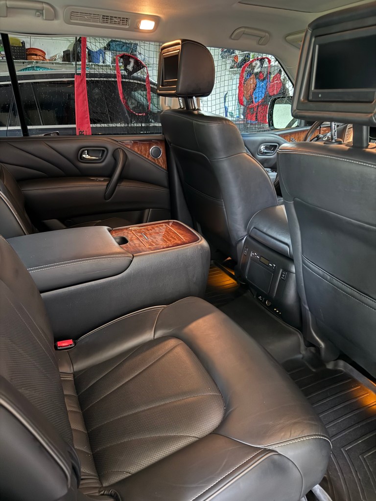 Luxury SUV detailing service for Infiniti QX80 near Lake Minnetonka